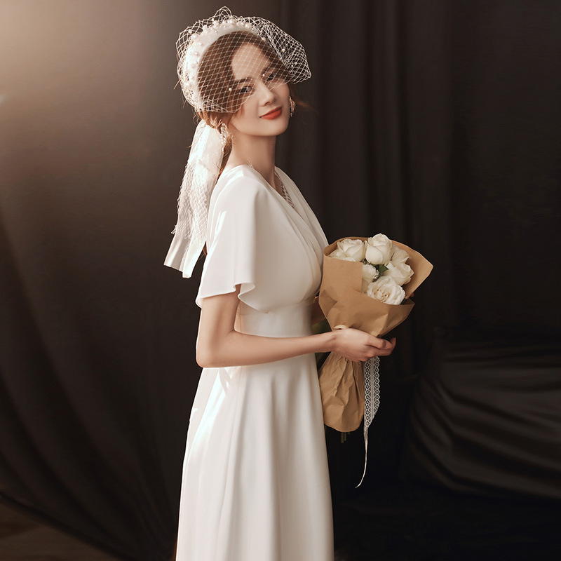 https://fulmo-img-server.com/dresscolory/e0fe4770-9e85-475d-b65c-015baeb4ac7a.jpg
