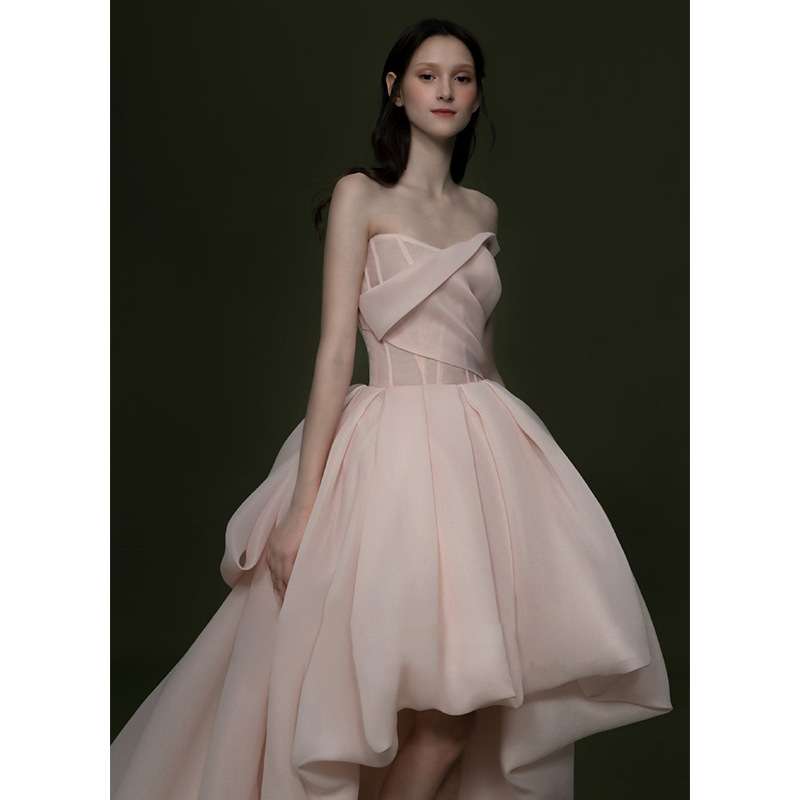 https://fulmo-img-server.com/dresscolory/e5c3f25eeb324ef9a103dbc9ad476888.jepg