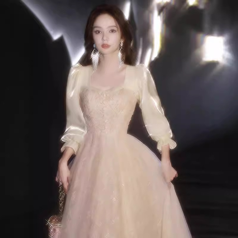 https://fulmo-img-server.com/dresscolory/e651edea-0938-4e64-b3a8-290d227aa395.jpg