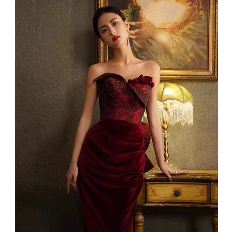 https://fulmo-img-server.com/dresscolory/e6b74fb5-c3db-40f4-8096-345f600321da.jpg