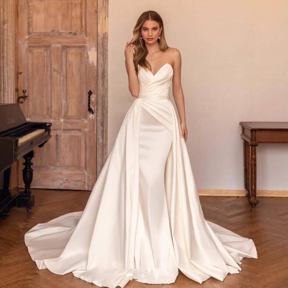 https://fulmo-img-server.com/dresscolory/f6e737e9-3e6f-46d4-8009-d9d0390aeb2c.jpg