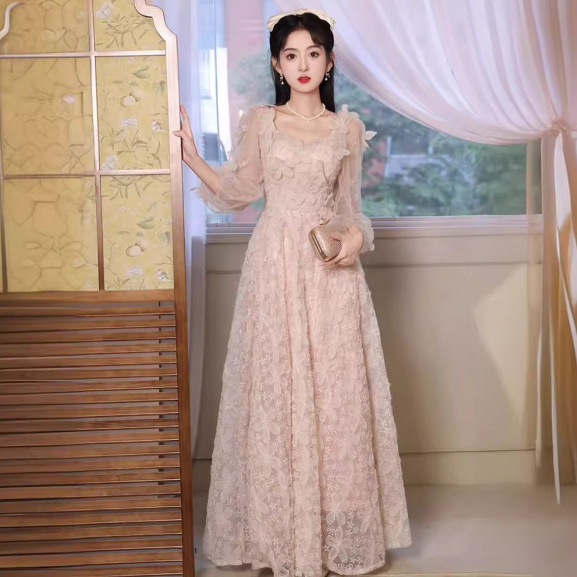 https://fulmo-img-server.com/dresscolory/fd3713d1-4158-4c78-a0cc-a38554d4385f.jpg