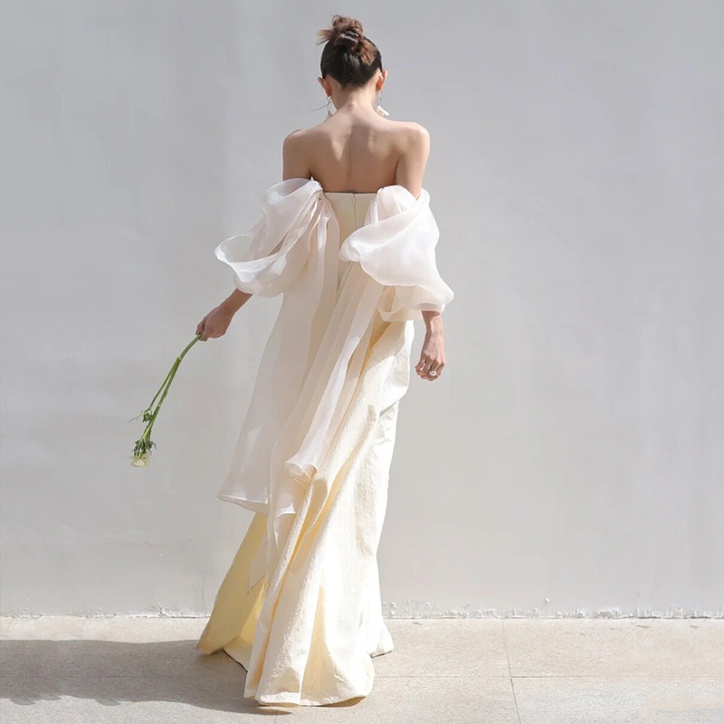 https://fulmo-img-server.com/dresscolory/ff549a58-f6cc-4edb-9cb1-4a650244e087.jpg