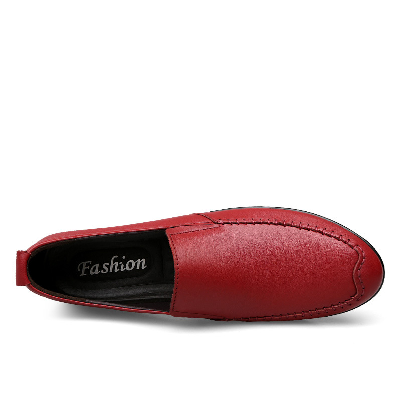 本革手縫いモカシン風ドライビング専用ローファー