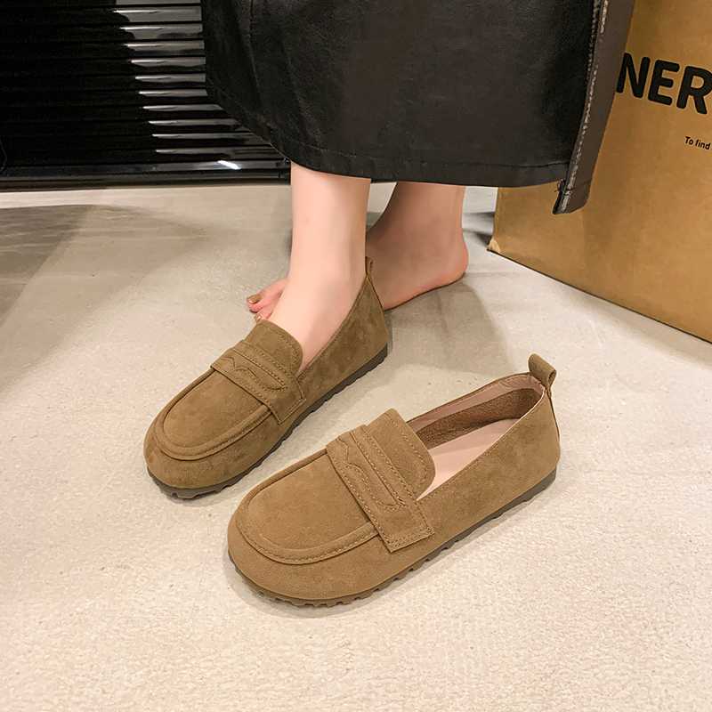 普段履きにも最適！街でも映えるドライビングシューズで毎日をもっと快適に5選