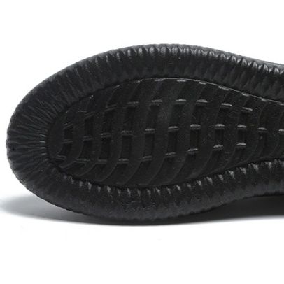 花柄刺繍本革モカシン風ドライビングローファー