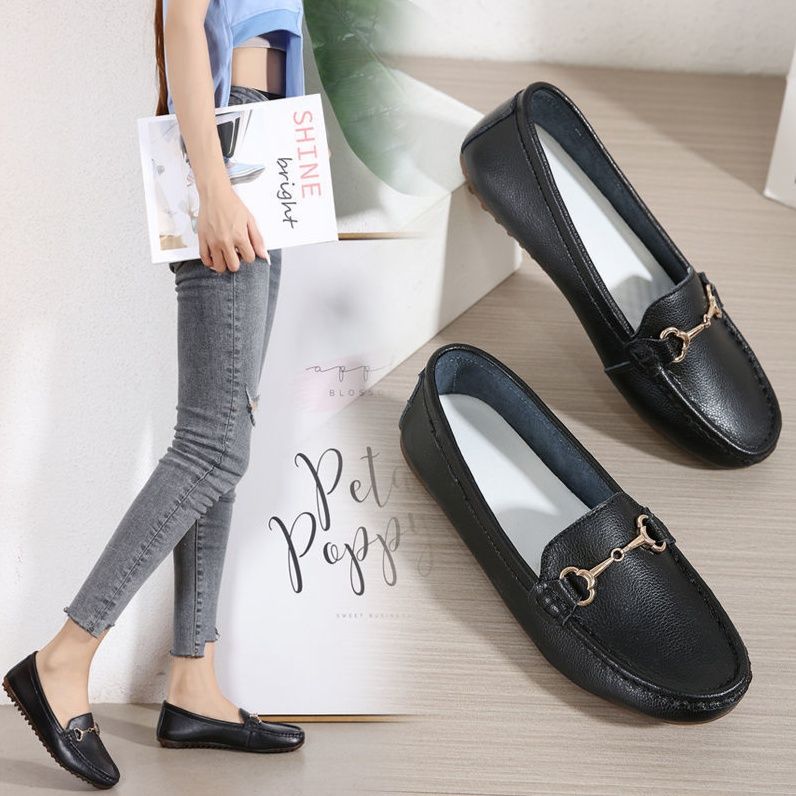 金具装飾モカシン風ドライビングローファー