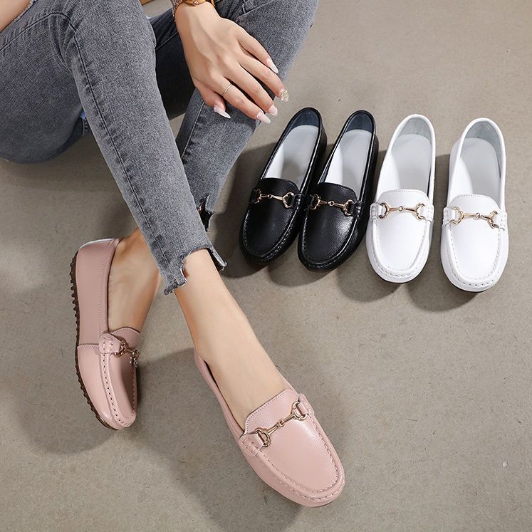 金具装飾モカシン風ドライビングローファー