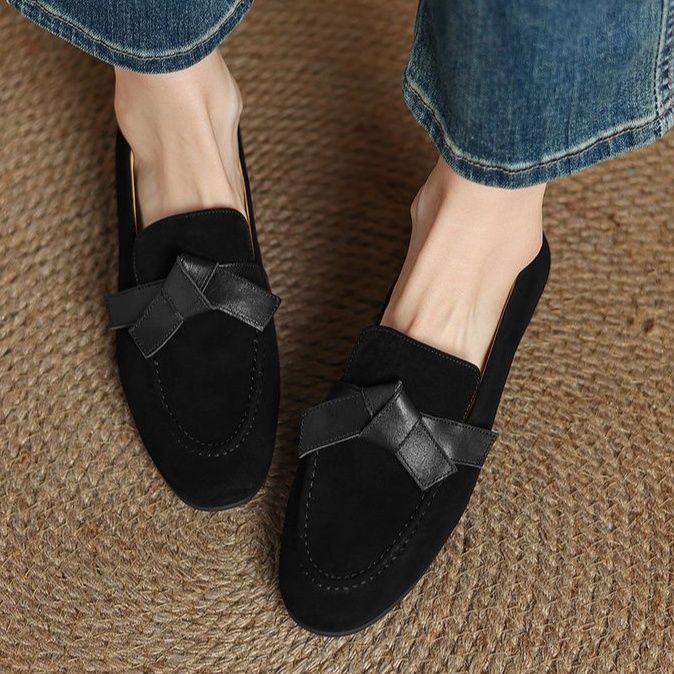 上質スエード素材リボンデザインドライビングローファー