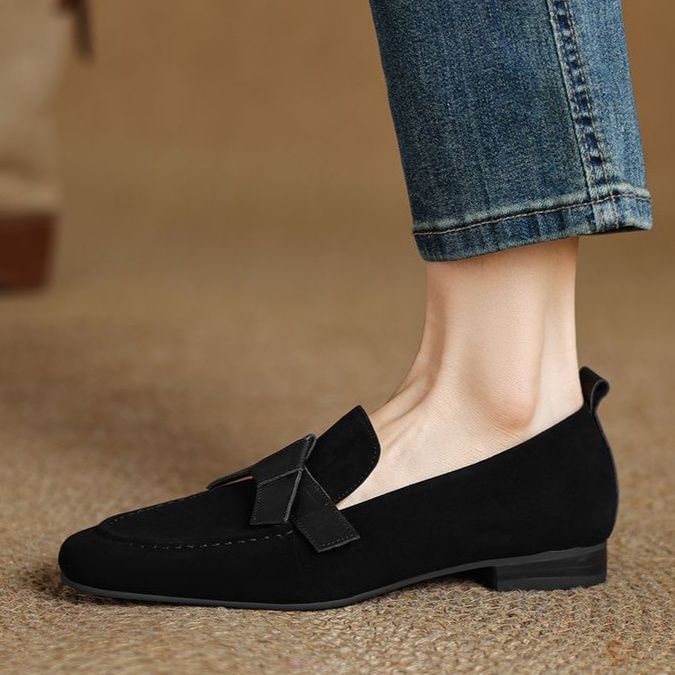 上質スエード素材リボンデザインドライビングローファー