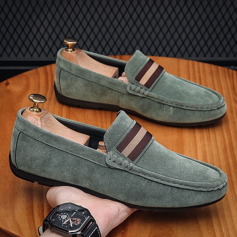 ドライビングシューズ 上質スエード素材ストライプベルト付きローファー