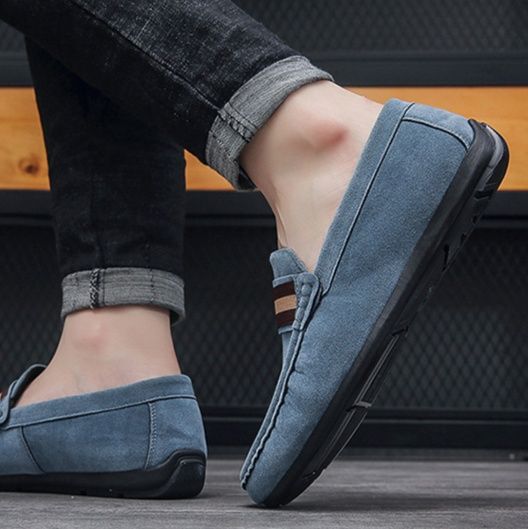 ドライビングシューズ 上質スエード素材ストライプベルト付きローファー