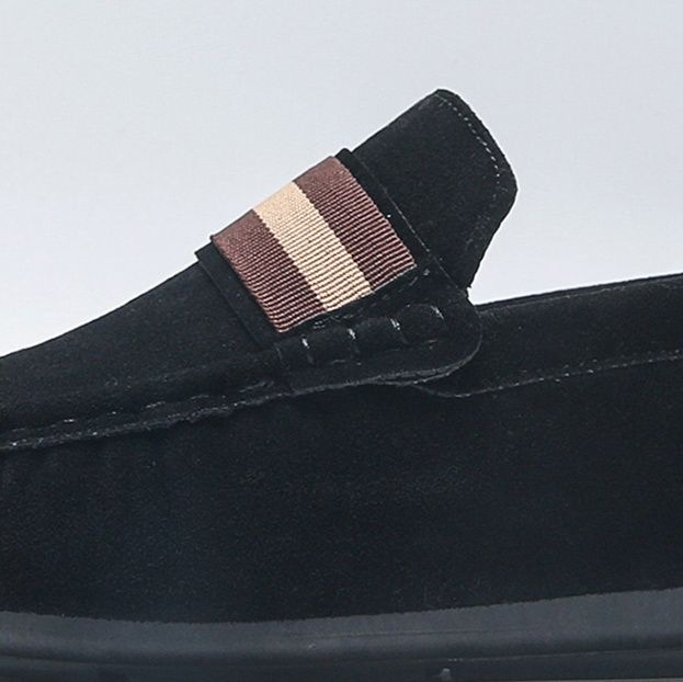 ドライビングシューズ 上質スエード素材ストライプベルト付きローファー