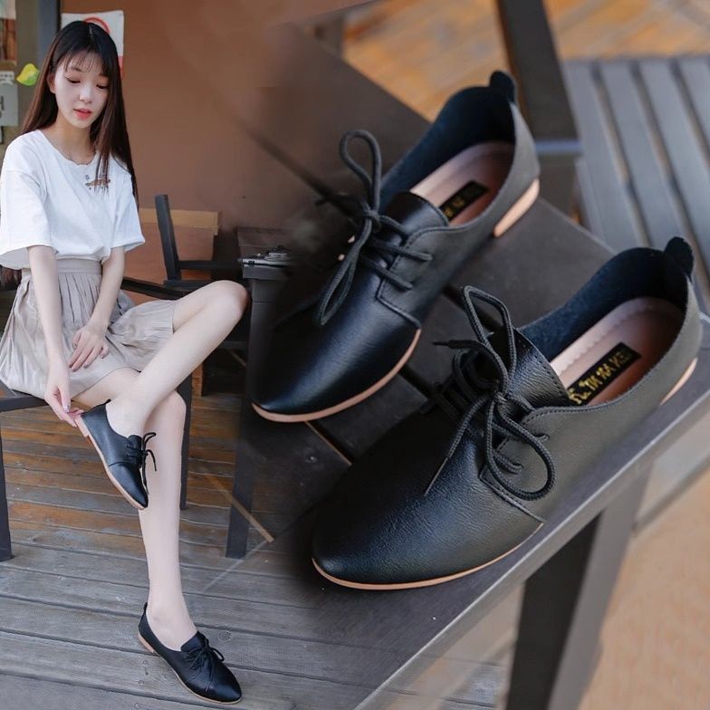 レースアップ本革ドライビングローファー