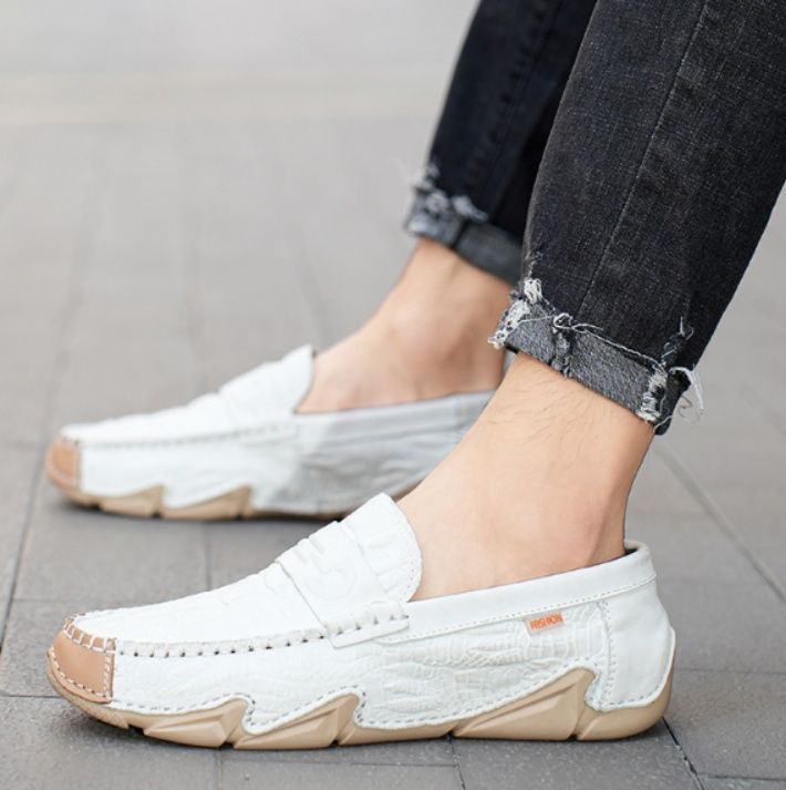 クロコダイル型押し本革ドライビングローファー