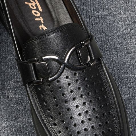 金属装飾パンチング本革ドライビングローファー