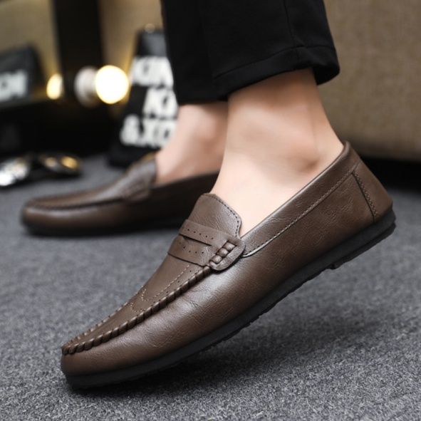 ドライビングシューズ 本革仕立て手縫い風モカシンローファー