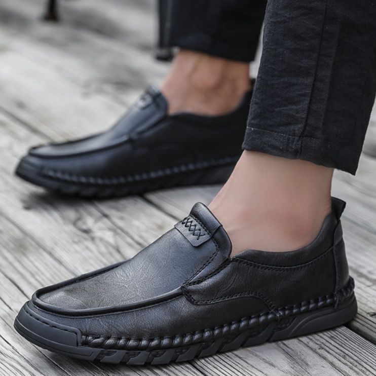 ドライビングシューズ 本革ハンドステッチ大人の休日スタイルローファー