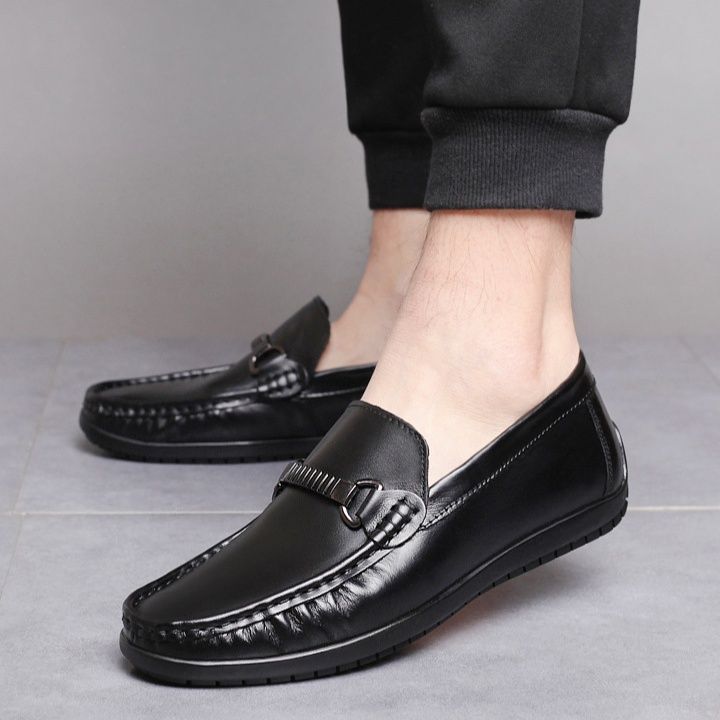 ドライビングシューズ 金具付き本革ローファー