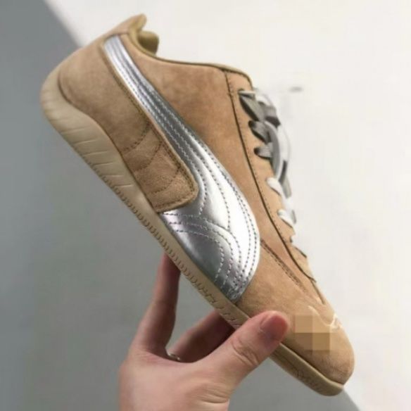 レーシングスタイルスエード素材ドライビングシューズ