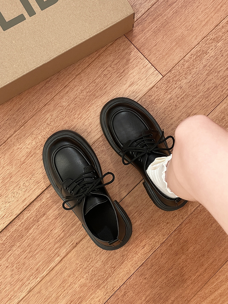 ドライビングシューズ 艶やか厚底ドライビングローファー