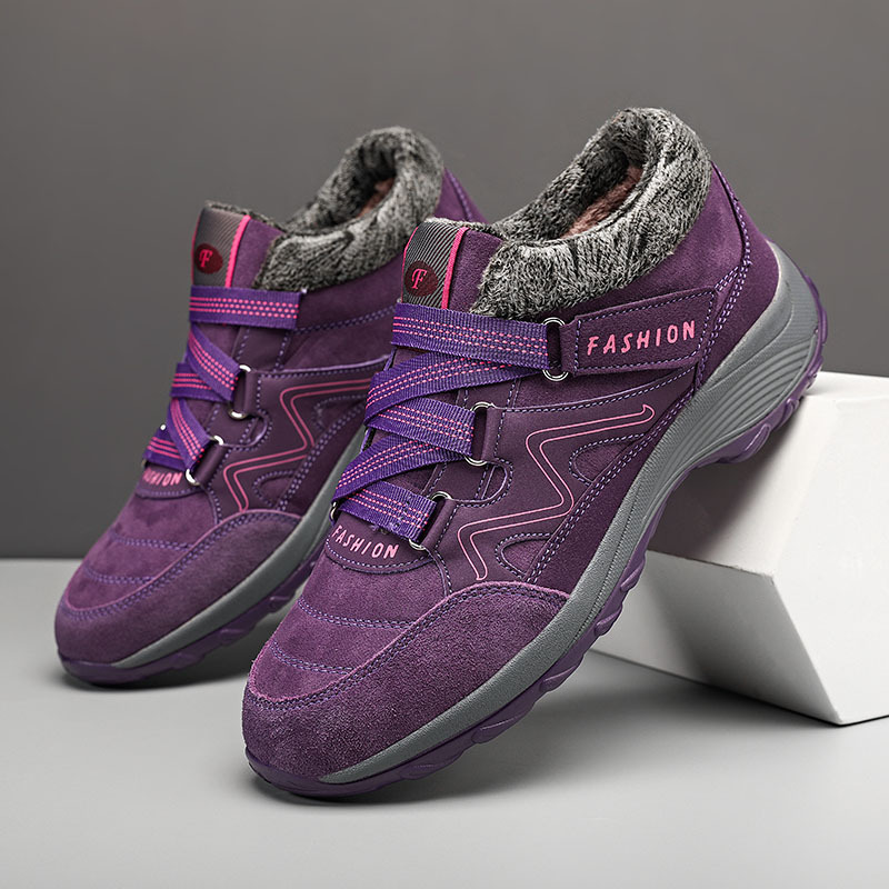 ドライビングシューズ 保温裏地付きレーシングスタイル運動靴