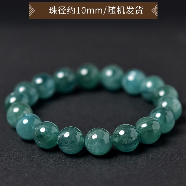 カイヤナイトグリーン　天然石ブレスレット藍晶石
