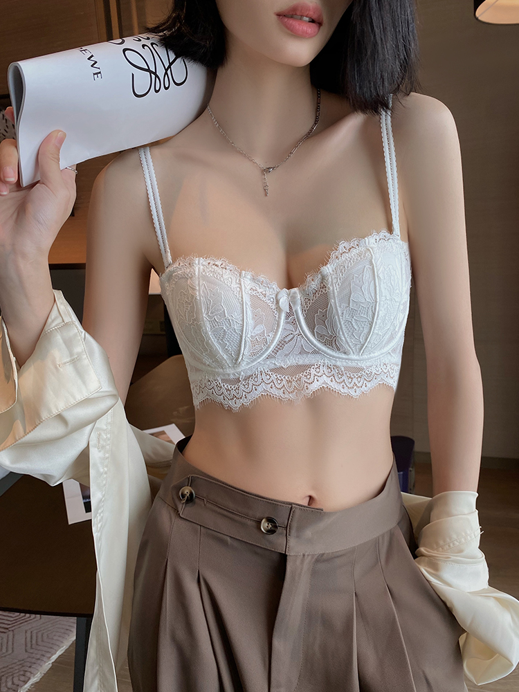 エロ下着 シンデレラレース 谷間魅せブラジャー