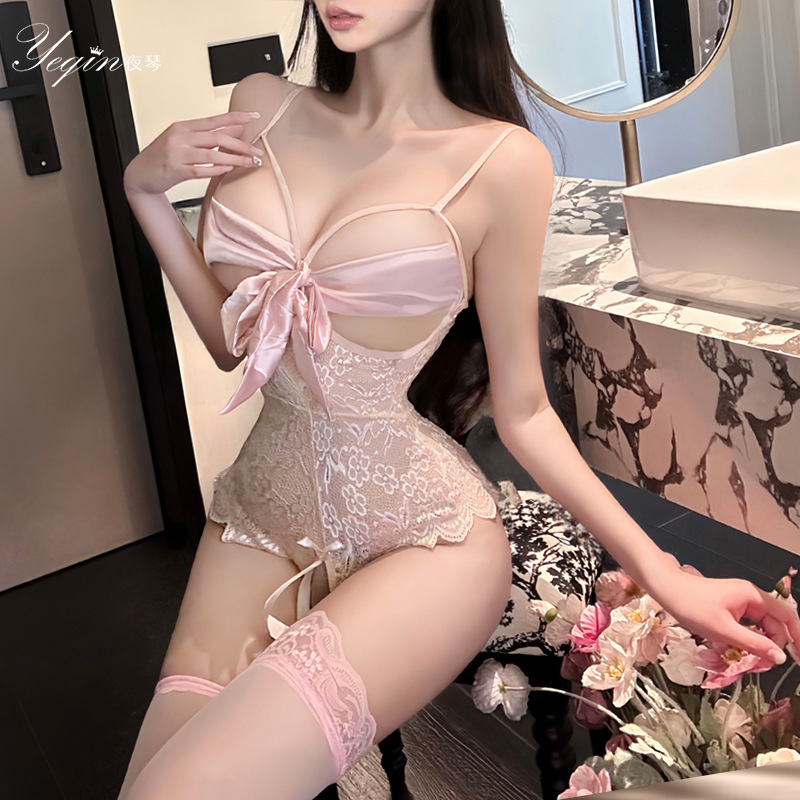 エロ下着 胸元リボン結び刺繍レース　テディランジェリー