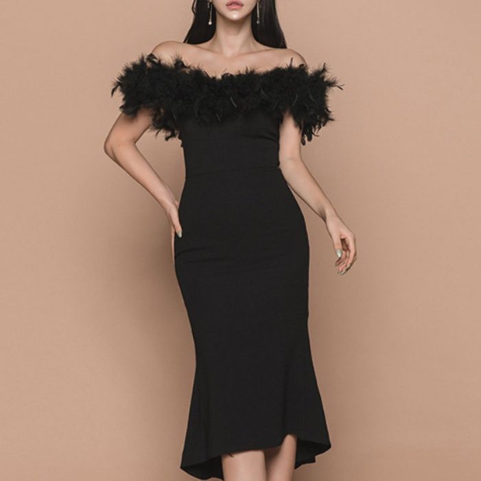 キャバドレス 羽根付きオフショルマーメイドキャバドレス