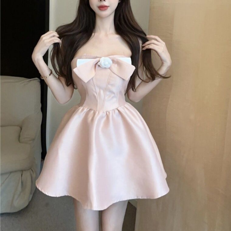 キャバドレス 花モチーフリボン付きベアトップフレアミニドレス