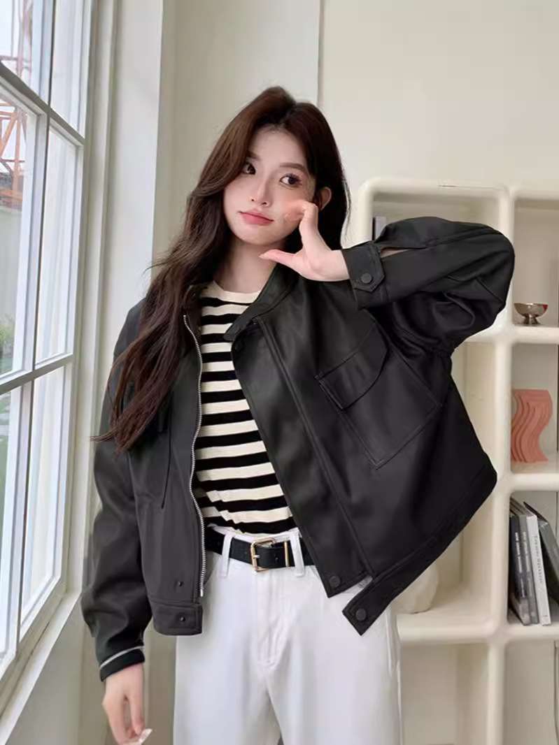 https://fulmo-img-server.com/emoera/52c67af6d1c640ada2f49f823da79d31.jepg