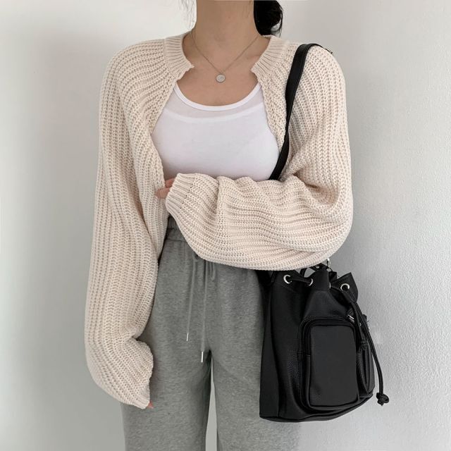 Y2Kファッション ショート丈ゆったり編みカーディガン