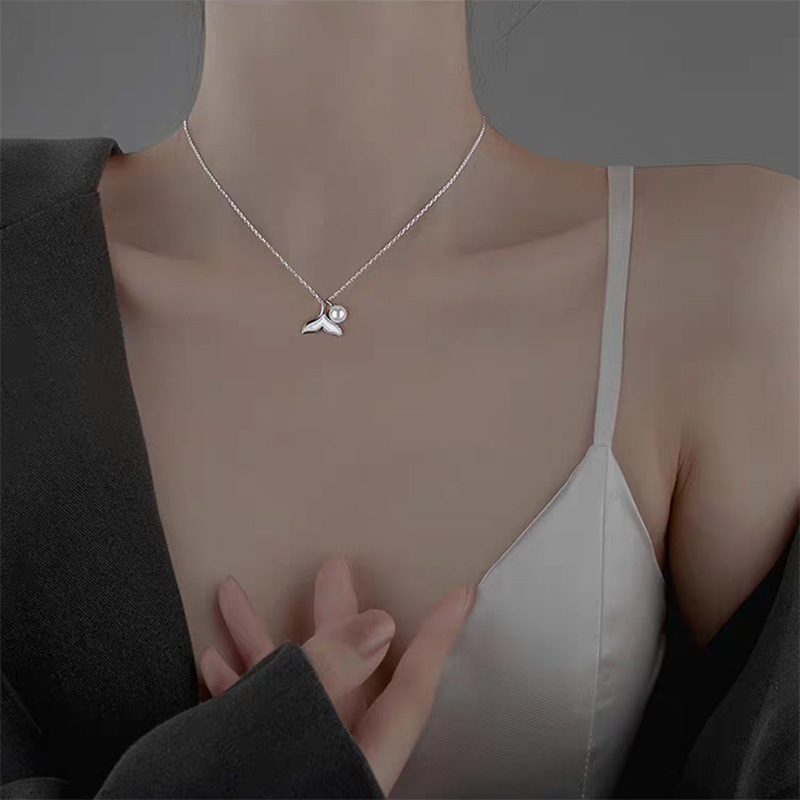https://fulmo-img-server.com/etoile-gem/62566ef7-f4cb-401c-a7e4-30df2e574bd6.jpg