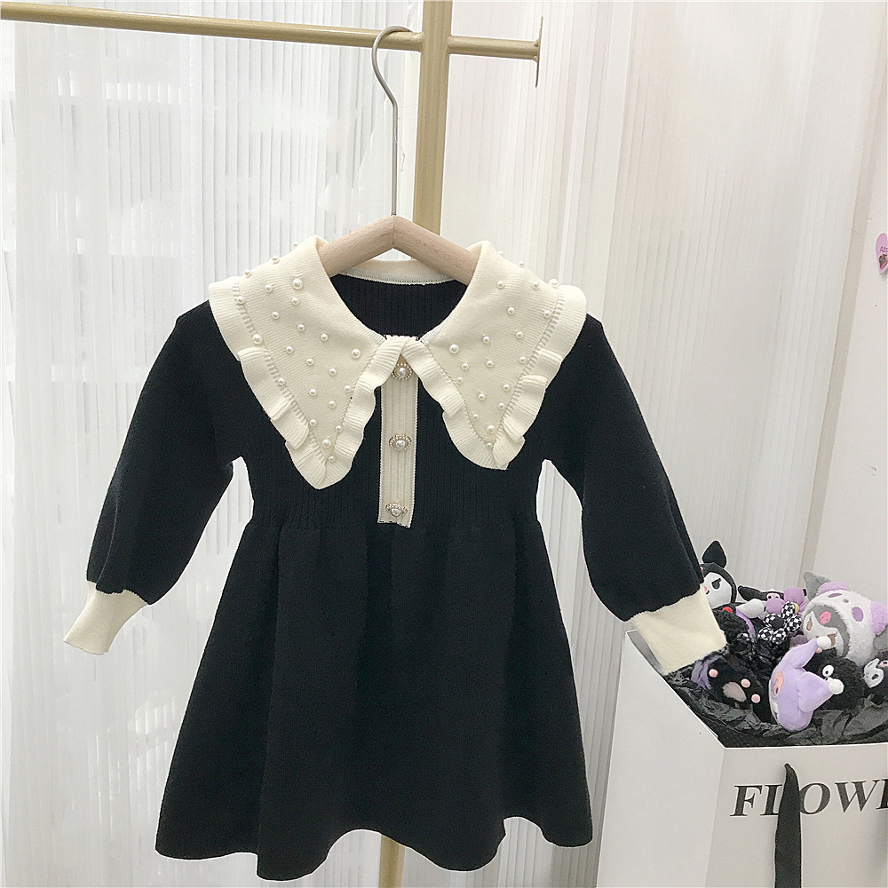 キッズファッション 小花柄大襟ニットワンピース