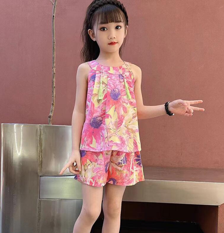 https://fulmo-img-server.com/everyday-kids-outfits/05472e0c-a503-4c0a-9a2b-44a5b8d82957.jpg