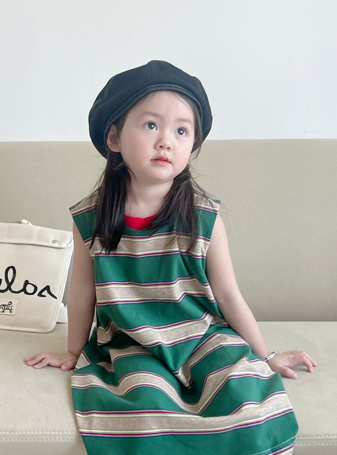 https://fulmo-img-server.com/everyday-kids-outfits/05f428c1-d896-4614-ba30-1a4128b1424c.jpg