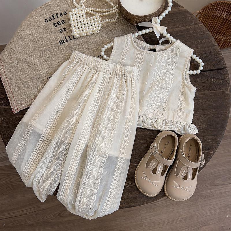 https://fulmo-img-server.com/everyday-kids-outfits/0785cc50-2196-4608-9c84-8deaf690ece1.jpg
