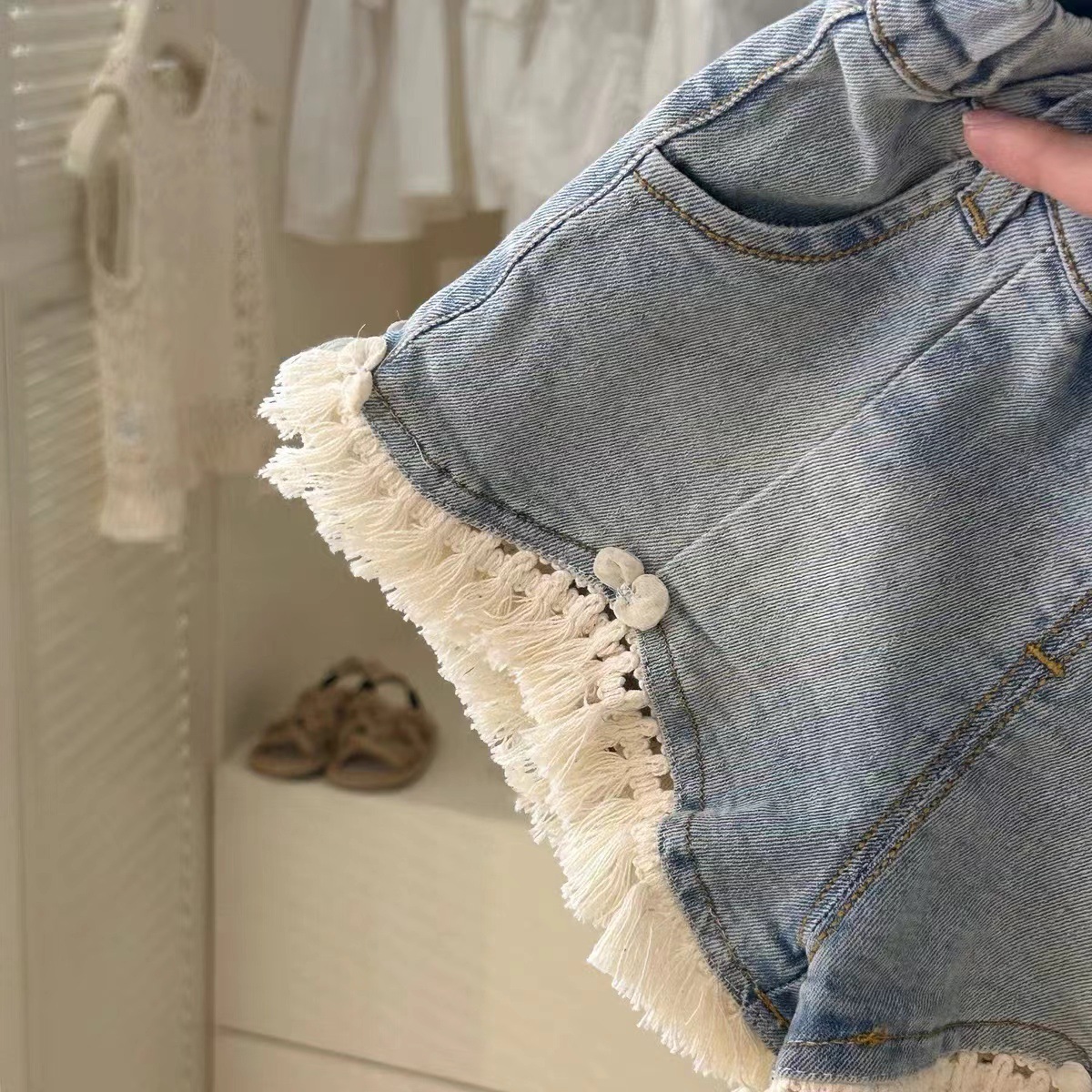 https://fulmo-img-server.com/everyday-kids-outfits/0b7a11e2-d2fb-40ae-9268-c18bd89fdeef.jpg