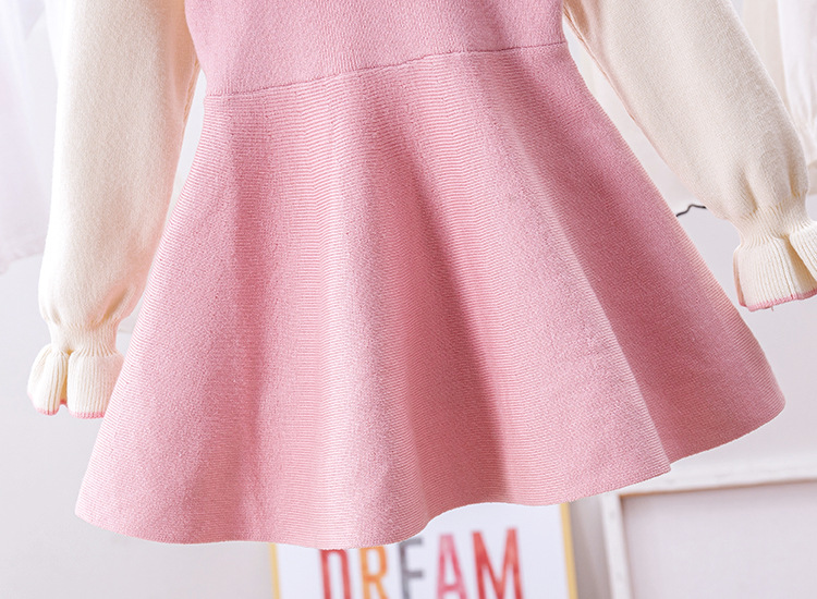 キッズファッション 花飾り付きニット重ね着風長袖ワンピース