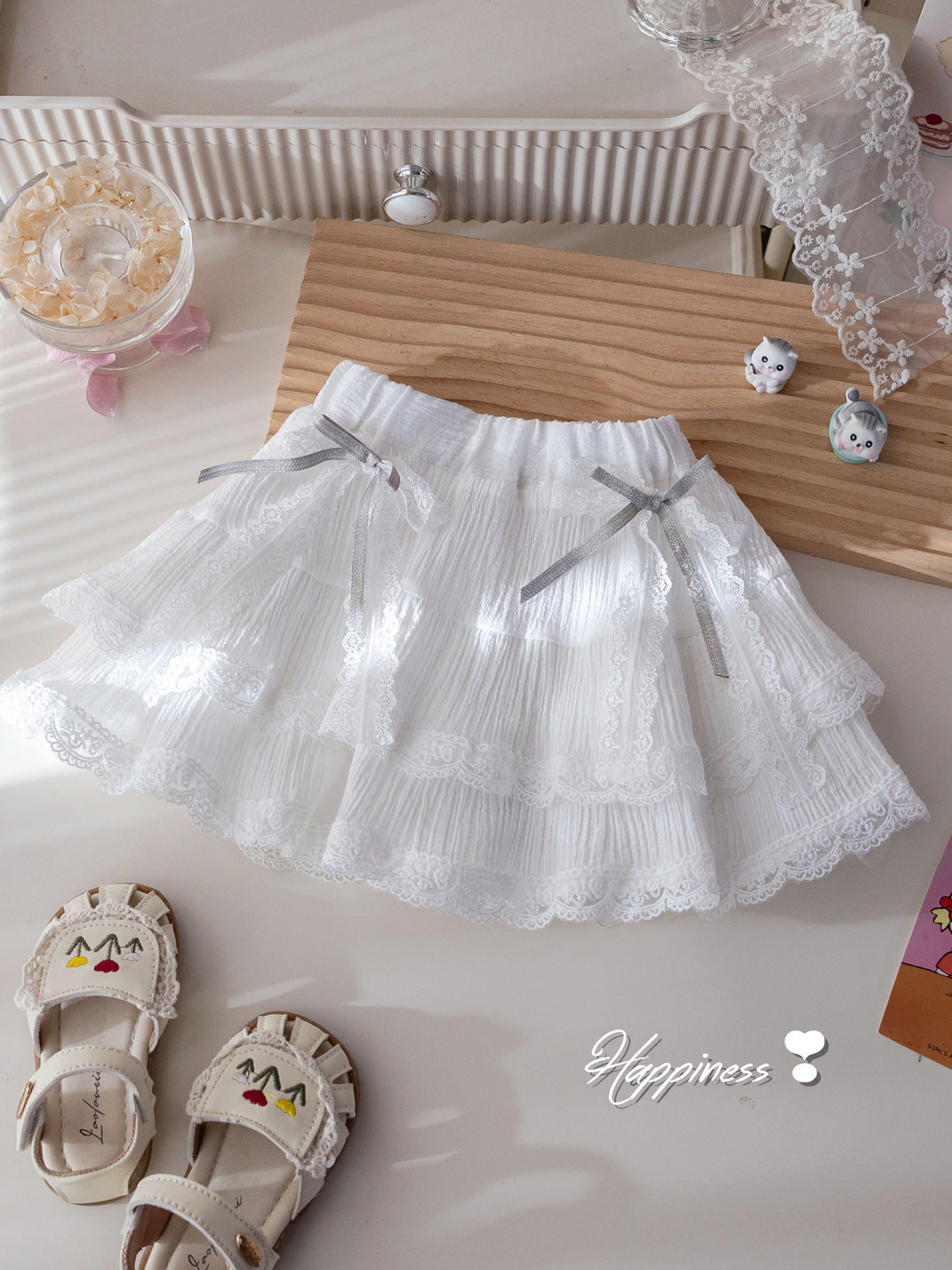 https://fulmo-img-server.com/everyday-kids-outfits/0be687b7-dd4e-4f0a-be12-5bd7daa2a565.jpg