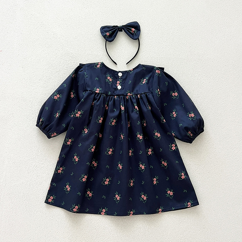 キッズファッション 小花柄刺繍レース衿付き長袖ワンピース