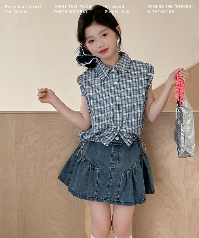 キッズファッション キッズ用チェック柄シャツとデニムスカートセット
