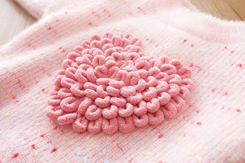 キッズファッション ふわふわハート立体編み込み長袖セーター