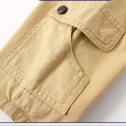 キッズファッション 男の子用カーゴポケット付きハーフパンツ