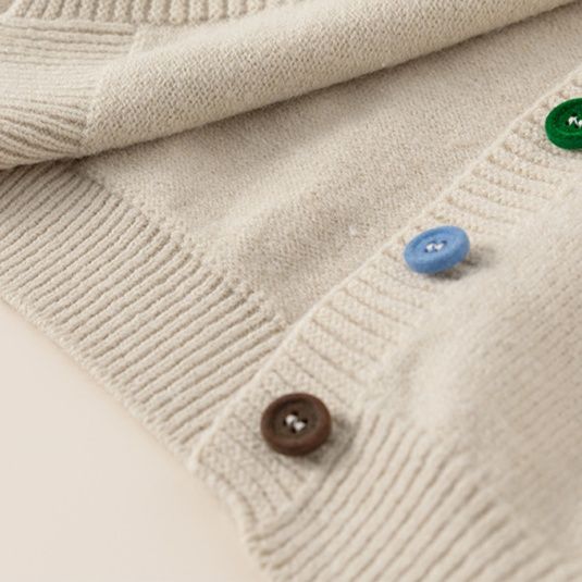 キッズファッション 子犬刺繍レインボーボタンニットカーディガン