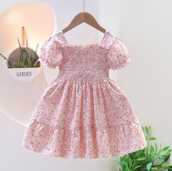 キッズファッション 花柄シャーリング半袖ワンピース かごバッグ付き