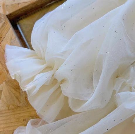 キッズファッション ふんわりフリル重ね長袖プリンセスワンピース