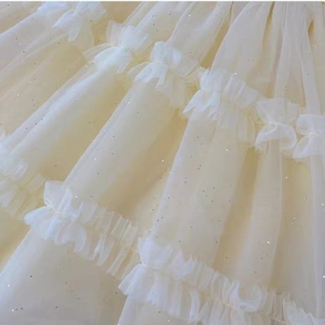 キッズファッション ふんわりフリル重ね長袖プリンセスワンピース