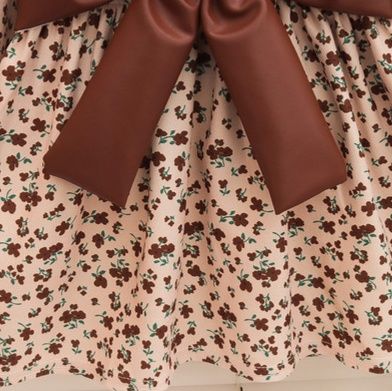 キッズファッション 小花柄パフスリーブリボンワンピース